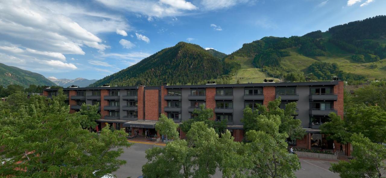 Aspen Square Condominium Hotel Екстер'єр фото