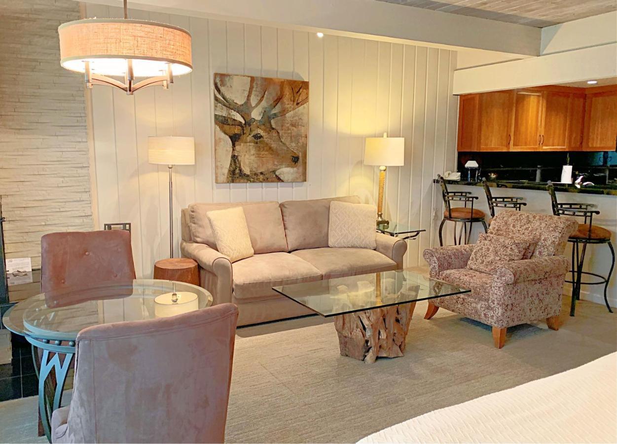 Aspen Square Condominium Hotel Екстер'єр фото